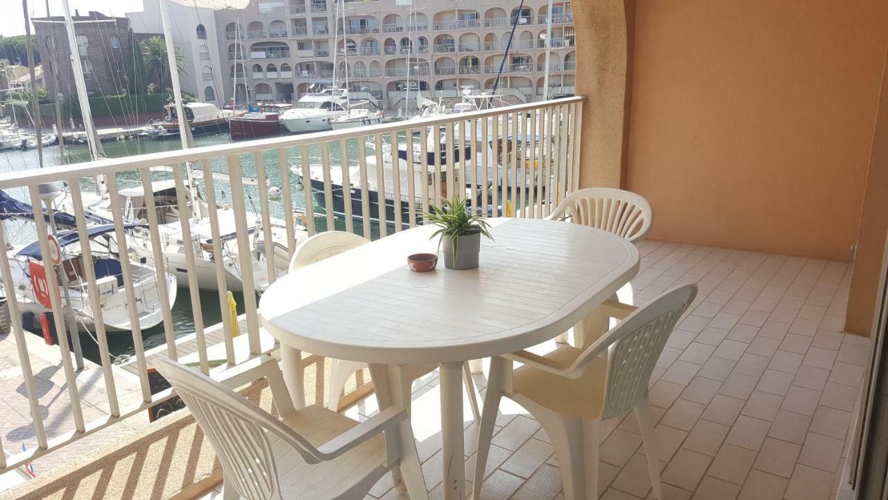 Port La Gavine Vue Mer Hyeres Ngoại thất bức ảnh