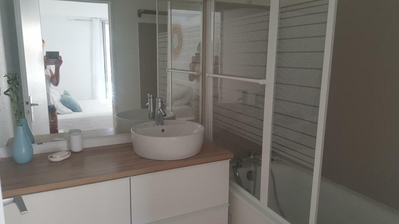 Port La Gavine Vue Mer Hyeres Ngoại thất bức ảnh