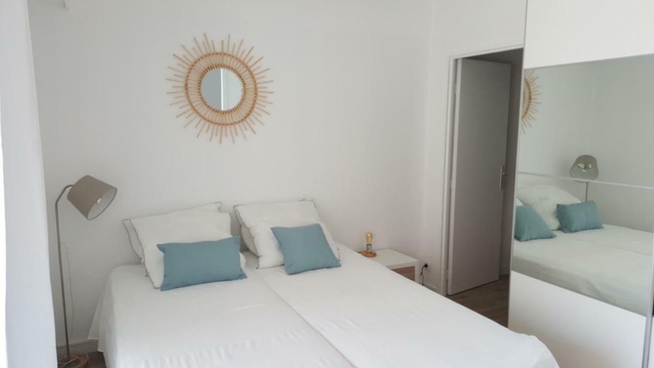 Port La Gavine Vue Mer Hyeres Ngoại thất bức ảnh